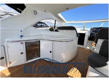Sunseeker Portofino 47