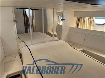 Magnum Marine Magnum 53' Sport