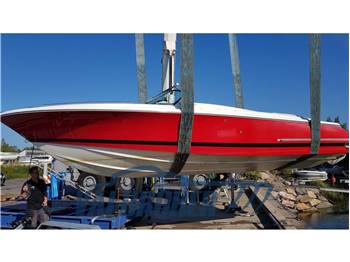 Chris Craft CORSAIR 25