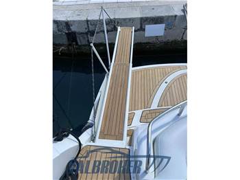 Sunseeker Portofino 46