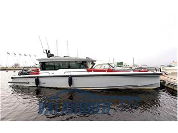 Axopar 37 XC Cross Cabin