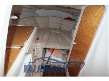 Sunseeker Hawk 31