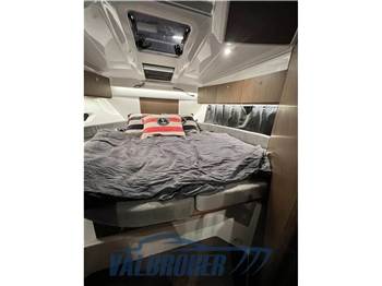 Beneteau Antares 9