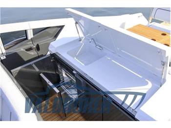 Fairline F-Line 33