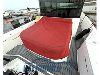 Axopar 37 XC Cross Cabin