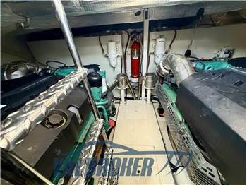 Galeon 460 fly