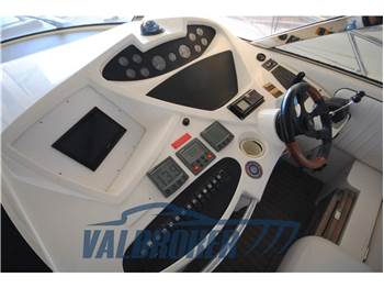 Sunseeker Predator 60