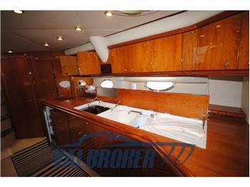 Sunseeker Predator 60