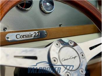 Chris Craft CORSAIR 27