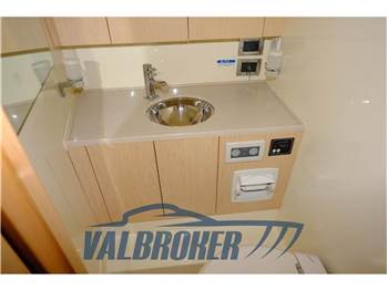 Chris Craft CORSAIR 32