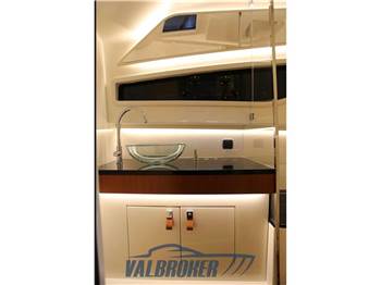 Capelli STRADIVARI 43