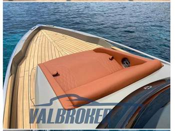 Capelli STRADIVARI 43