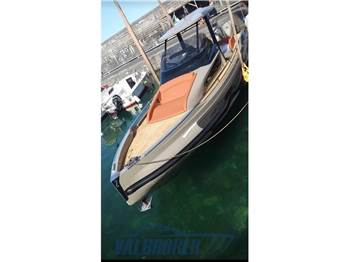 Capelli STRADIVARI 43