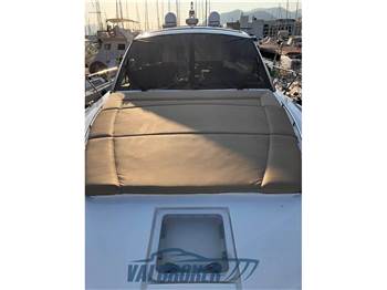Sealine SC 47
