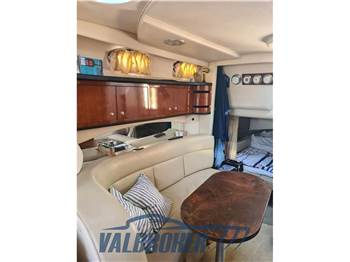 Sea Ray 335 DA Sundancer