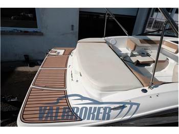 Sea Ray 190 SPX