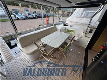 Absolute Navetta 52