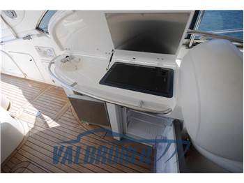 Sunseeker Predator 60