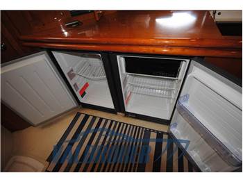 Sunseeker Predator 60