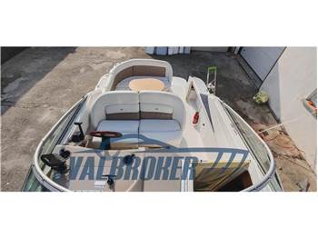 Four Winns Vista 248