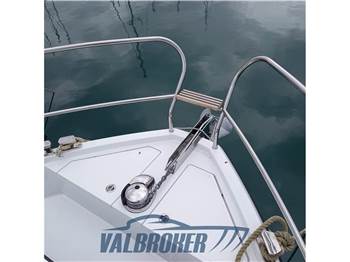 Sealine C335V