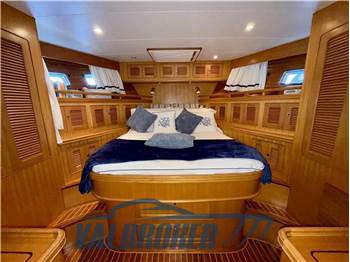 Selene Yachts 47 Ocean Trawler