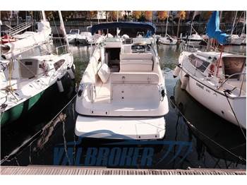 Crownline 268 CR