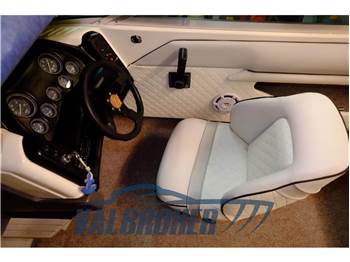Sea Ray 200 SR