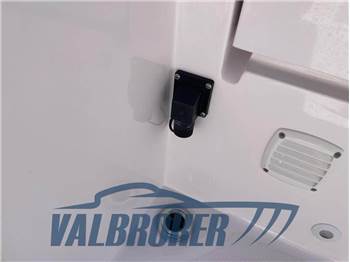 Sessa Marine KEY LARGO 24