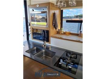 Fountaine Pajot Pajot 37