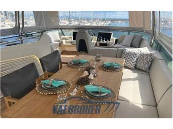Absolute Navetta 68