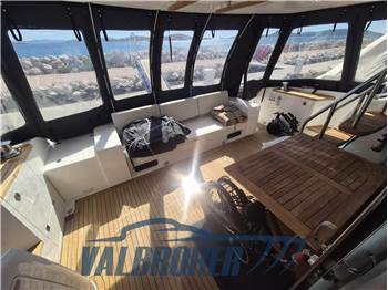Fairline SQUADRON 55