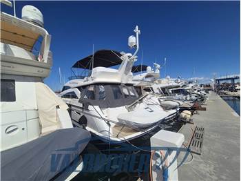 Fairline SQUADRON 55
