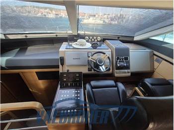 Fairline SQUADRON 55