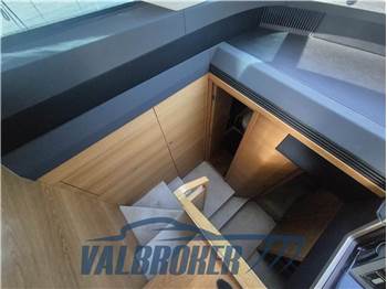 Fairline SQUADRON 55