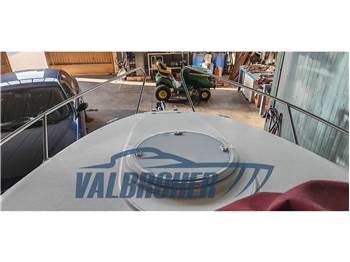 Larson Boats 216 Senza