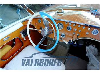 Riva Tritone