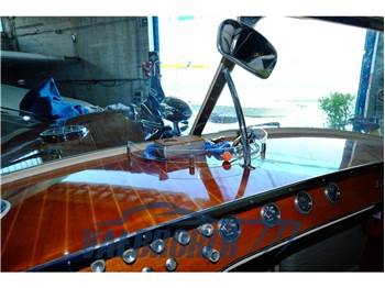 Riva Tritone