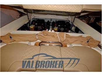 Chris Craft CORSAIR 32