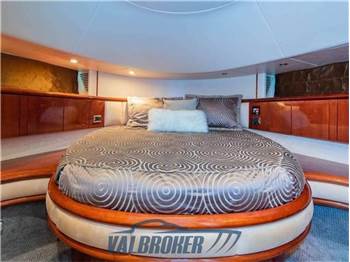 Fairline SQUADRON 62