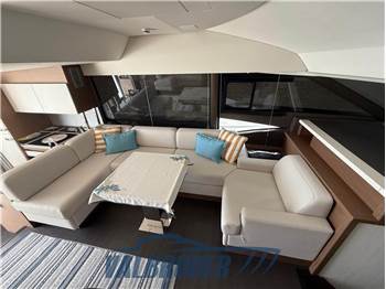 Prestige 520