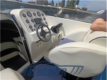 Performance Marine 807 Performance