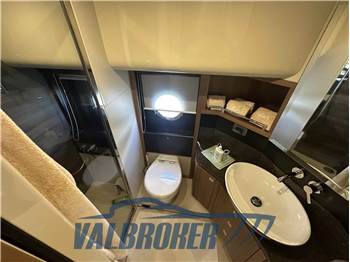 Absolute Navetta 52