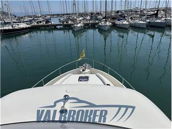 Absolute Navetta 52