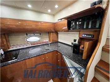 Princess Yachts V 48