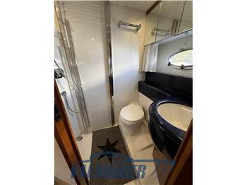 Princess Yachts V 48