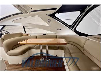 Princess Yachts V 48