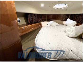 Princess Yachts V 48