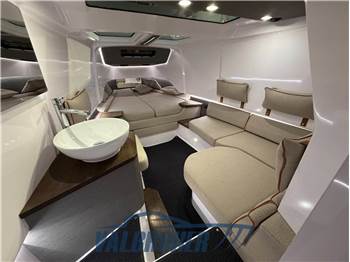 Axopar 37 XC Cross Cabin