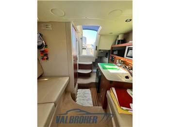 Bayliner 245